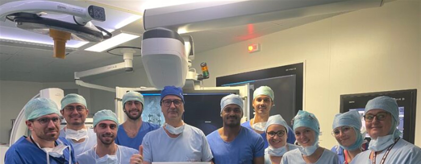 Equipo sanitario durante una rotación formativa en Burdeos, Francia